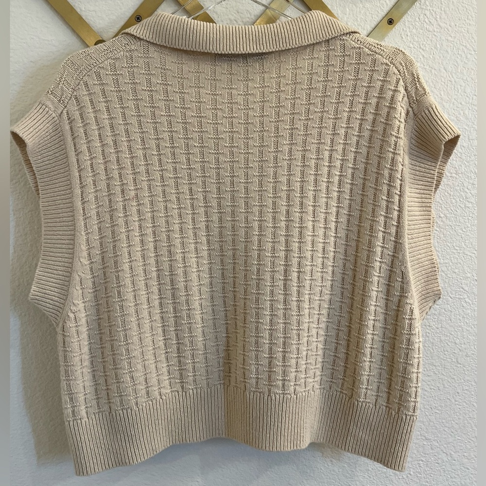 Zara Knit Polo Collared Vest Ecru Small Boxy Fit - Picture 12 of 12